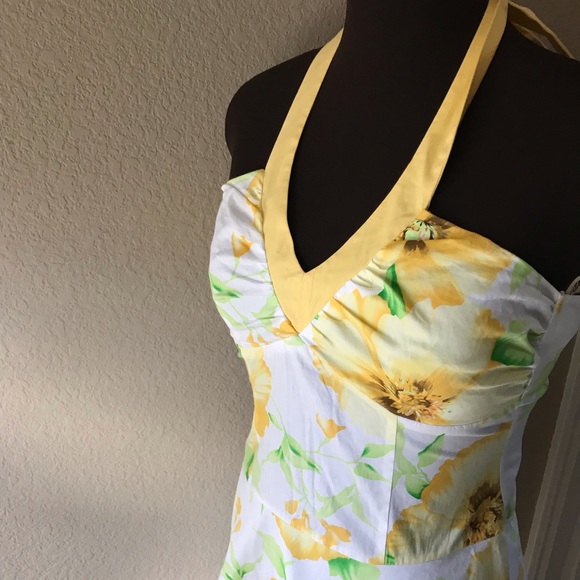 Ray of Sunshine Halter Dress Size 5 - Picture 4 of 8